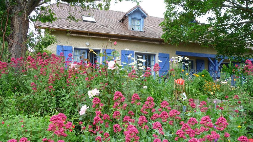 Bed and Breakfast Maison Artigouha Loubieng Exterior foto