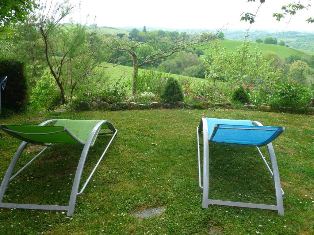 Bed and Breakfast Maison Artigouha Loubieng Exterior foto
